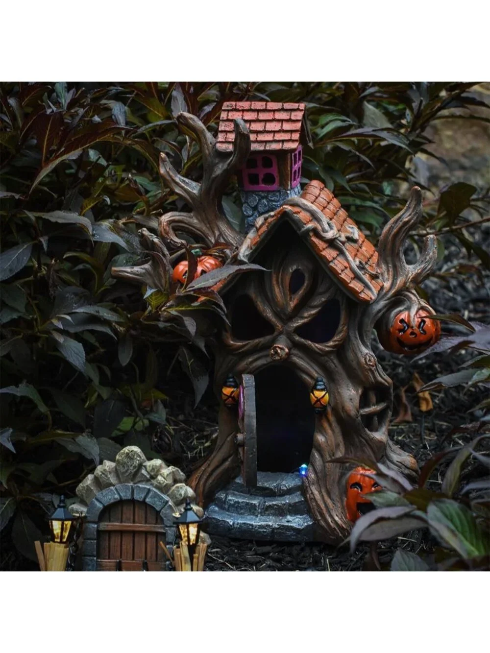 Light Up Haunted Tree House - Spooky Halloween Decor for Fairy Garden